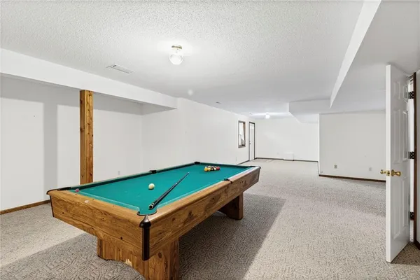 $390,000 | 308 West Dauxville Drive, Richmond, MO 64085