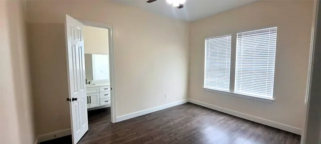 $354,000 | 300 East Front Street, Thorndale, TX 76577