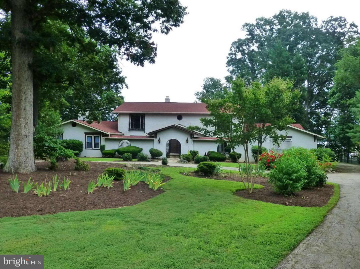 18509 Cabin Road Triangle, VA 22172 - Photo 4 of 107 Gorgeous Custom Spanish Villa on Waterfront Lot