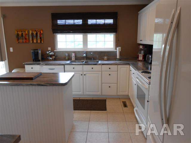 512 East Santa Fe Road Chillicothe, IL 61523 - Photo 12 of 36 Gallery Image 12