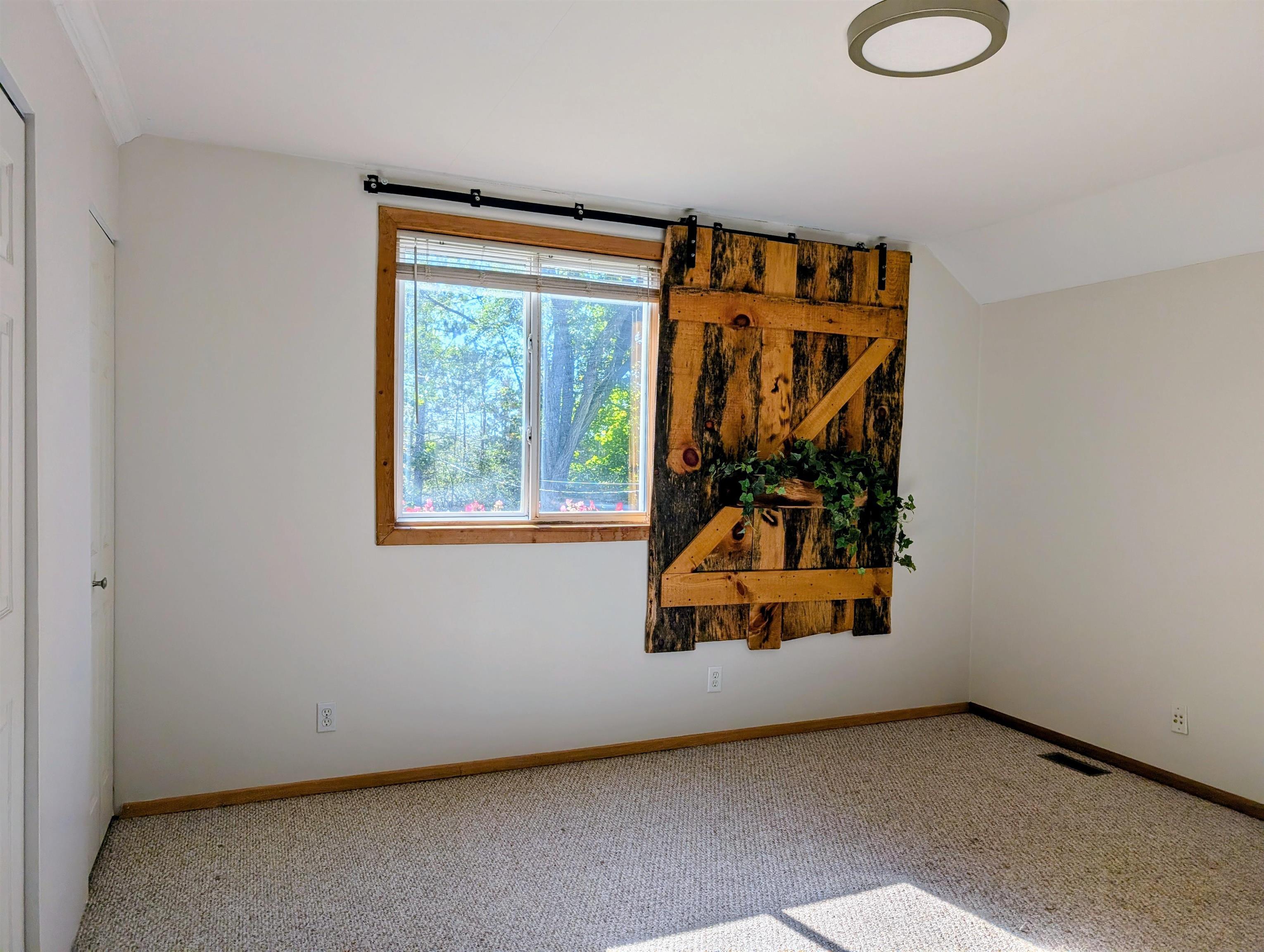 6878 Boss Road Ellsworth, MI 49729 - Photo 11 of 36 1934232-c96f240e-6477-4225-91a1-fb92402beba3.JPG