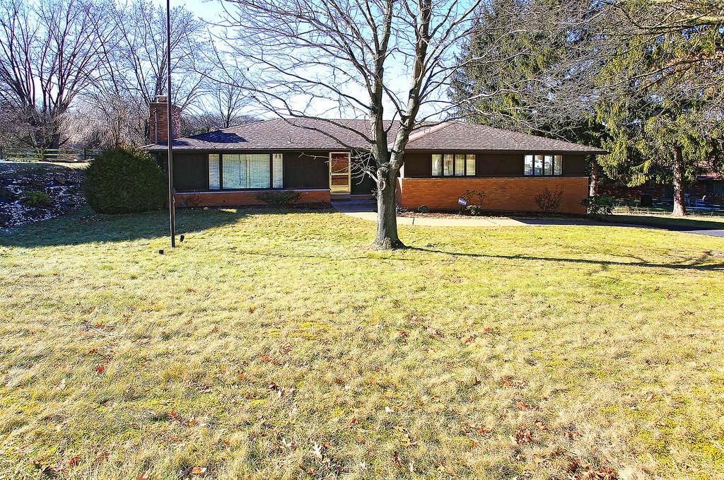 513 Goldsmith Road Pittsburgh, PA 15237 - Photo 1 of 18