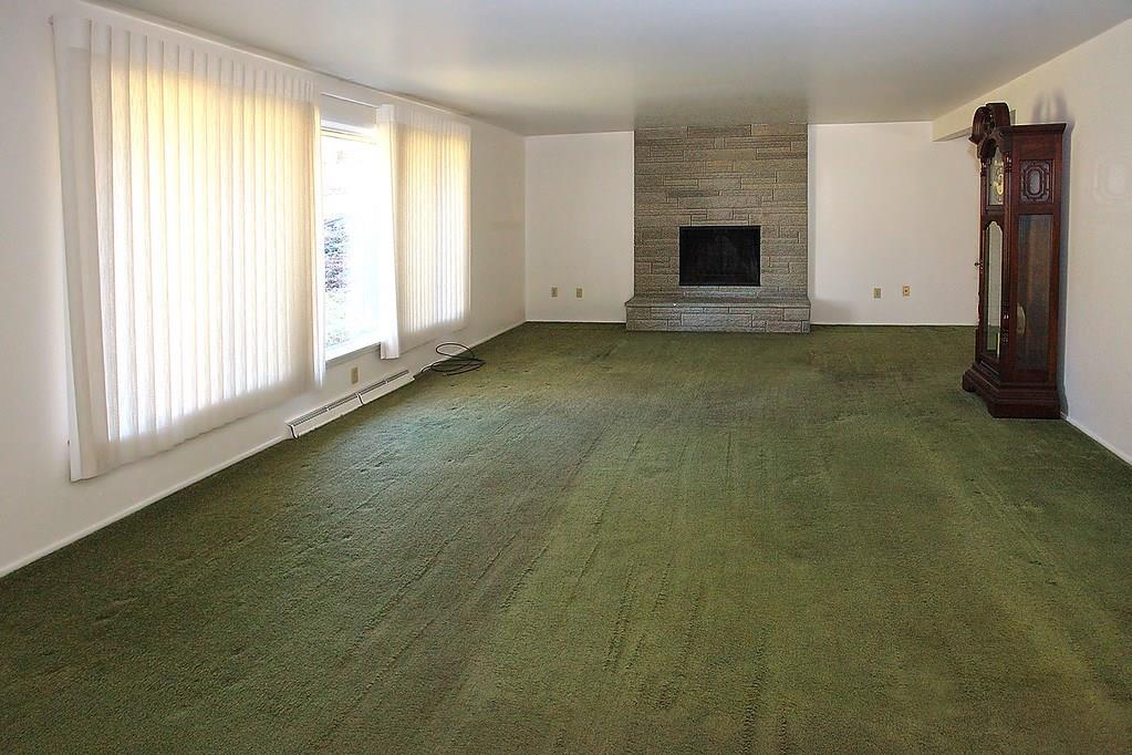513 Goldsmith Road Pittsburgh, PA 15237 - Photo 2 of 18
