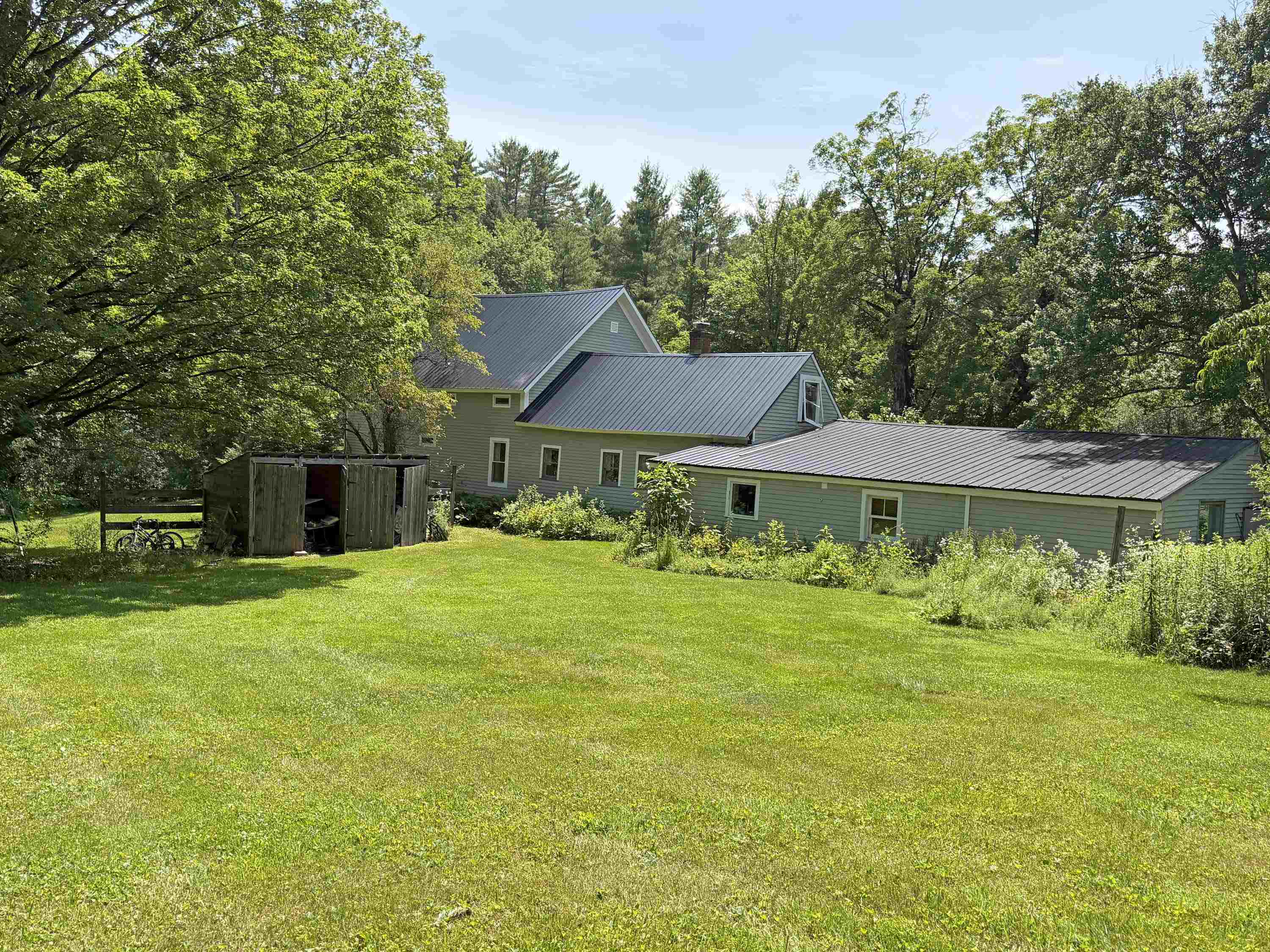 195 Bellows Falls Road Putney, VT 05346 - Photo 3 of 23
