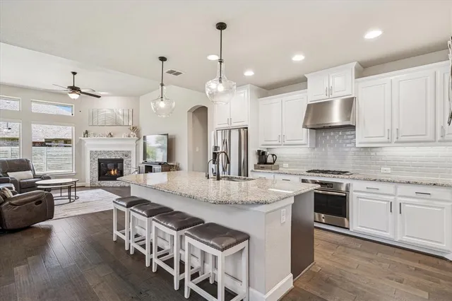 $564,900 | 1216 8th Street, Argyle, TX 76226