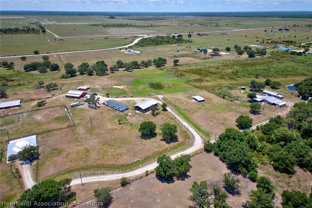 504 Graham Dairy Road Venus, FL 33960 - Photo 3 of 31 Gallery Image 3