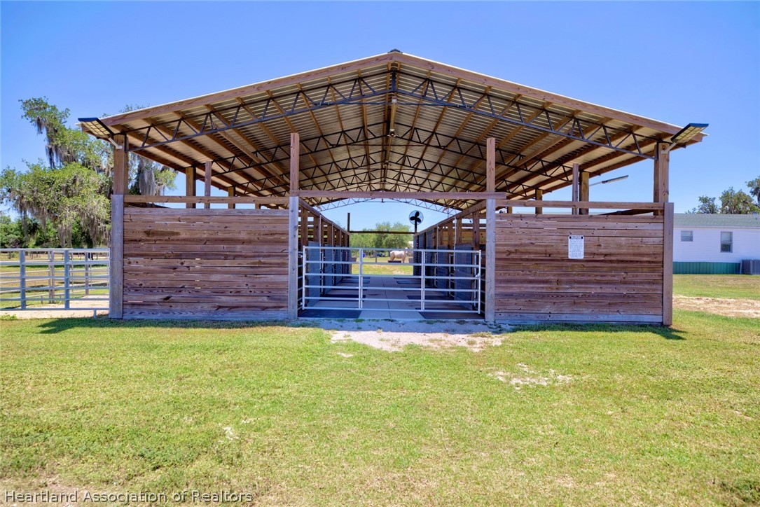 504 Graham Dairy Road Venus, FL 33960 - Photo 6 of 31 Gallery Image 6