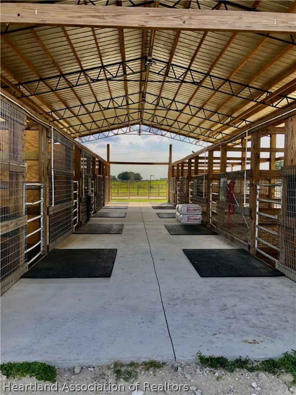 504 Graham Dairy Road Venus, FL 33960 - Photo 8 of 31 Gallery Image 8