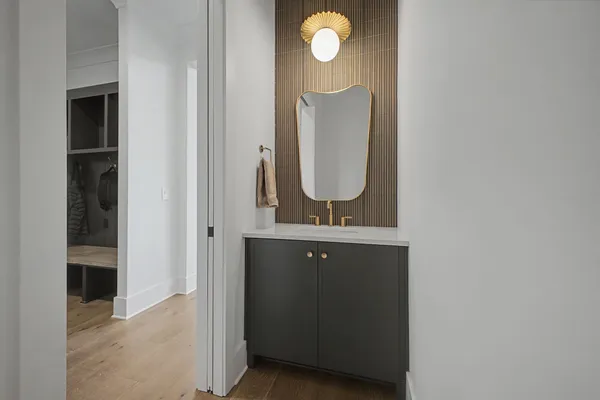 a view of entryway and livingroom