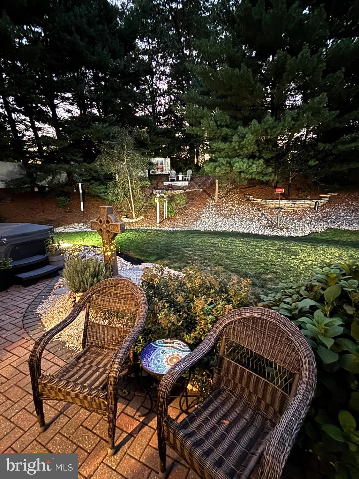 1402 Valley View Warrington, PA 18976 - Photo 51 of 51 a view of a chairs and table in backyard
