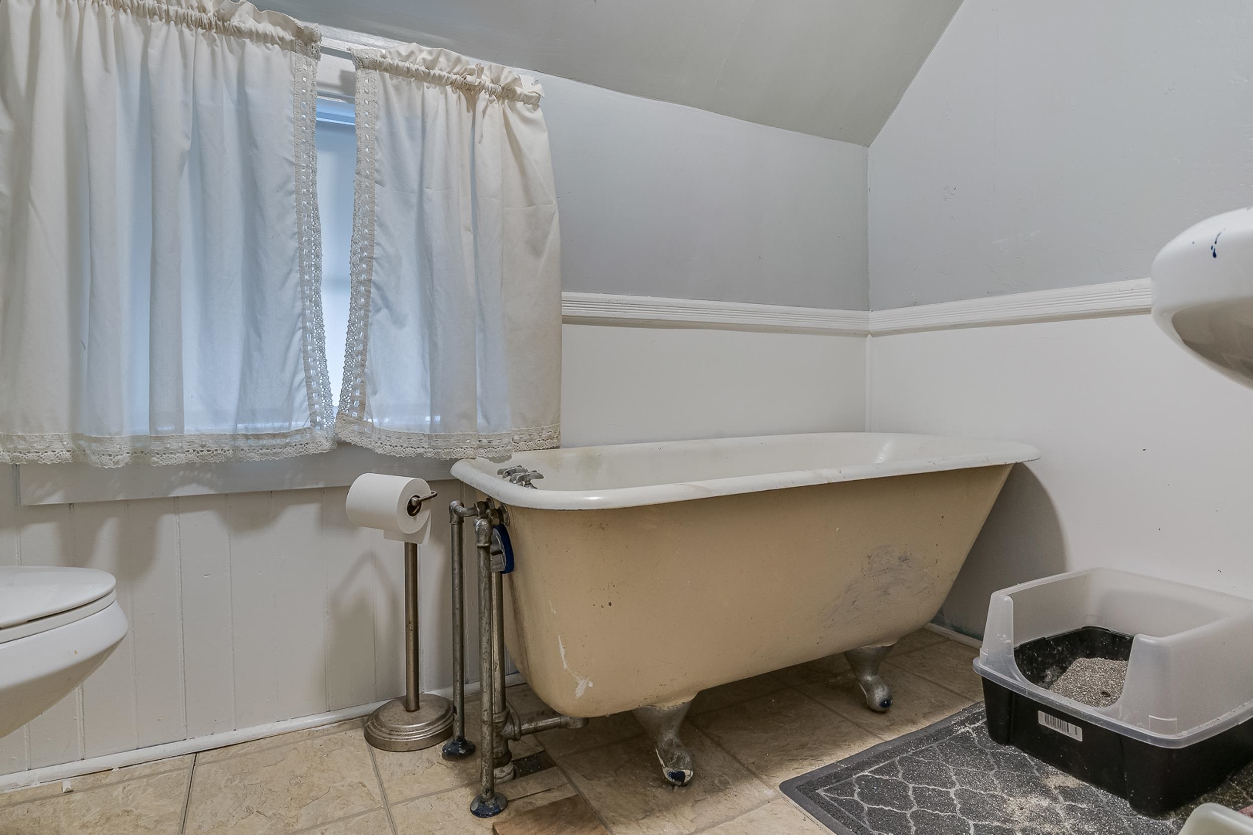 8 Myrtle Street Somersworth, NH 03878 - Photo 14 of 31