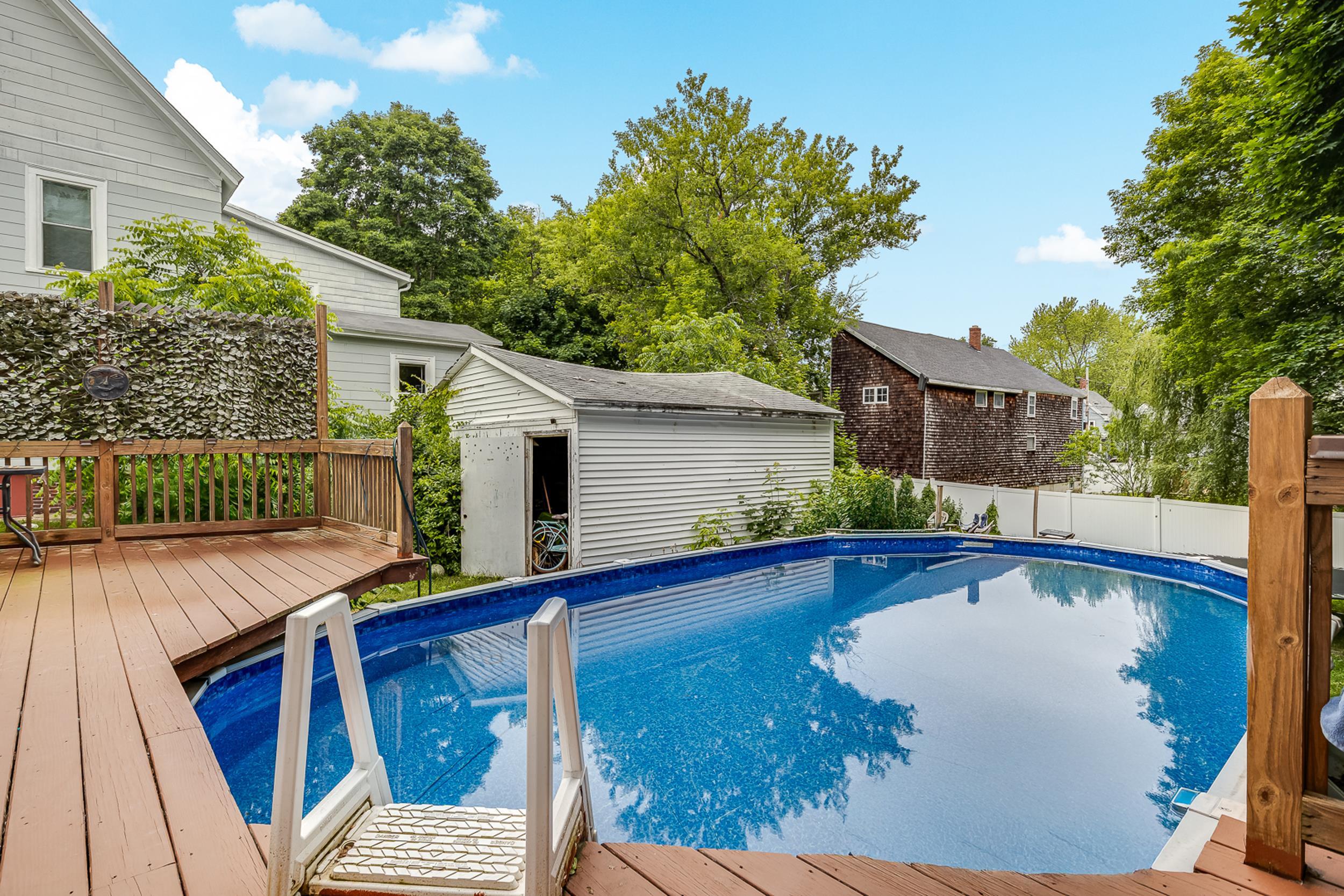 8 Myrtle Street Somersworth, NH 03878 - Photo 2 of 31