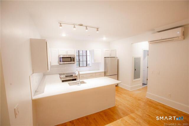 68 South Main Street, Unit 1B Norwalk, CT 06854 - Photo 5 of 14