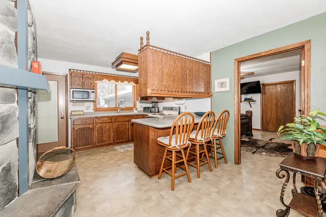 $499,900 | 6770 Lee Harbor Lane, Black Wolf, WI 54902