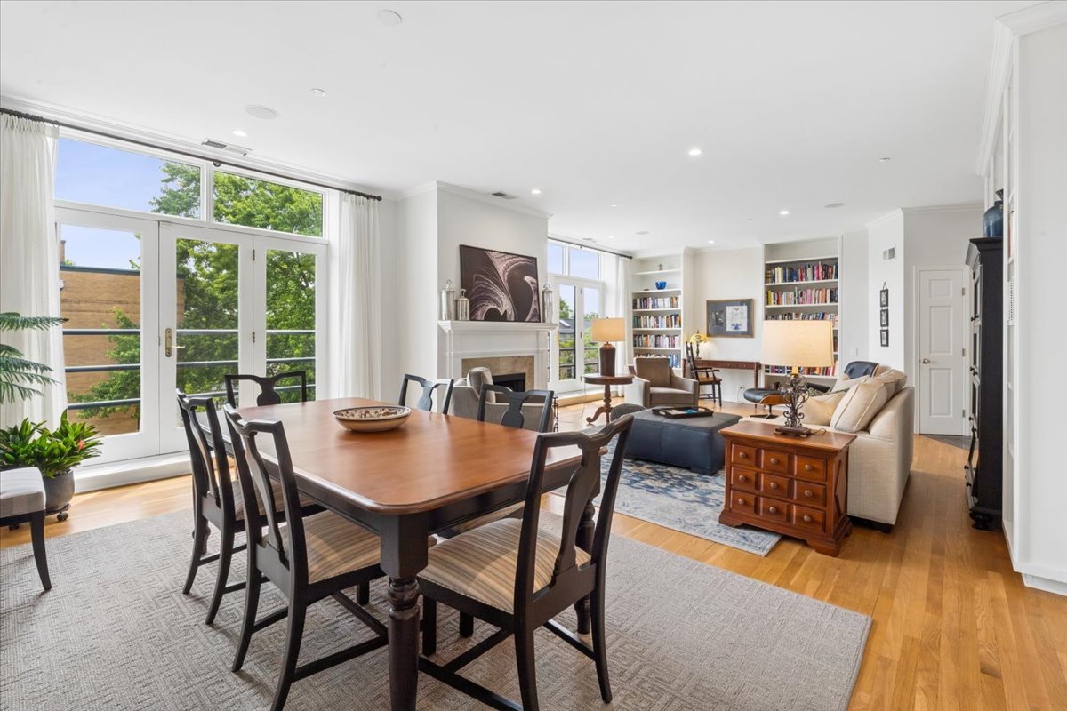 2100 North Racine Avenue, Unit 3D Chicago, IL 60614 - Photo 20 of 49