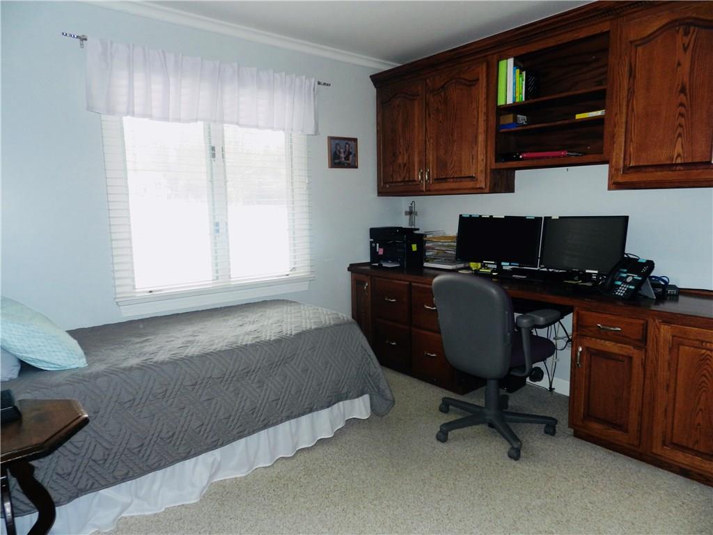 3420 Mercer Road New Castle, PA 16105 - Photo 16 of 25