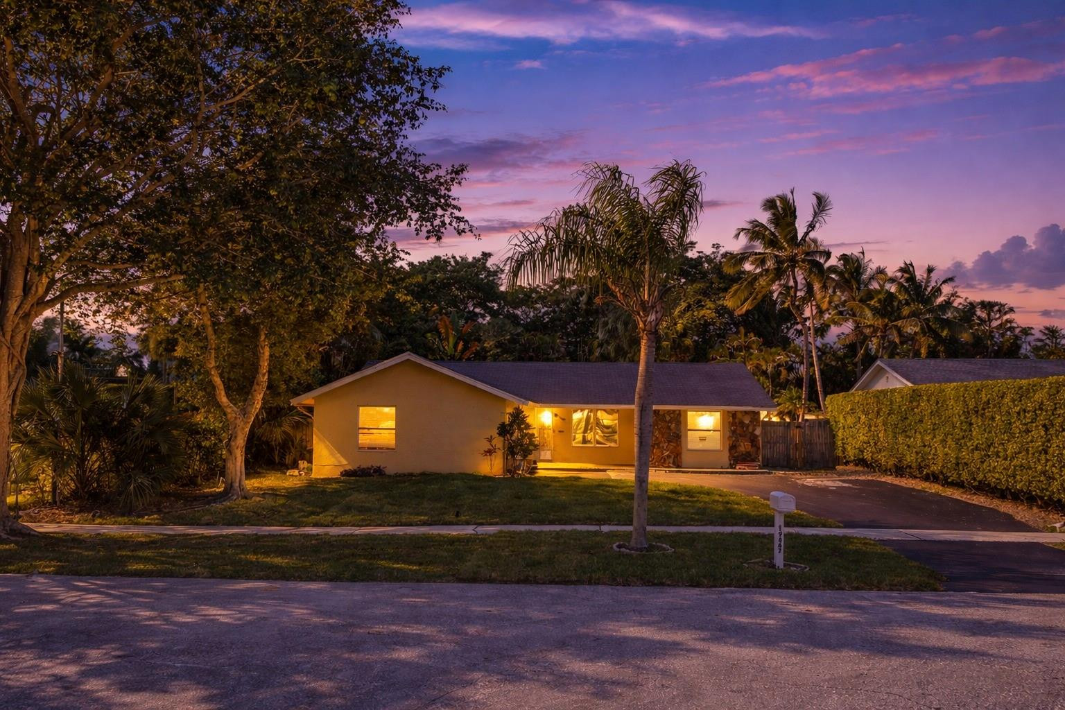 19667 Delaware Circle Boca Raton, FL 33434 - Photo 1 of 42 Photo 1
