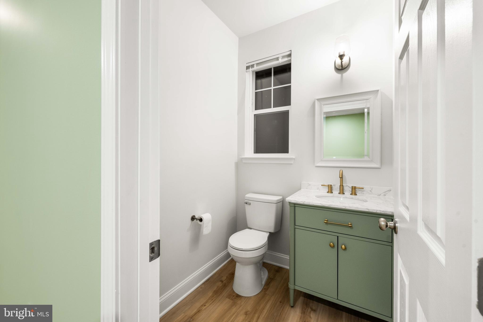 492 Mitchell Avenue Hagerstown, MD 21740 - Photo 4 of 19