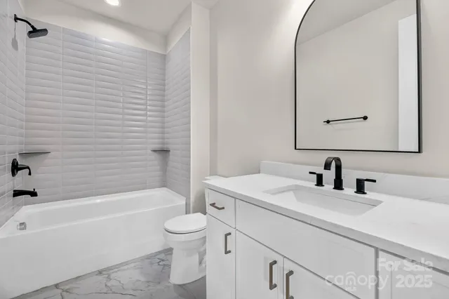 $749,000 | 16321 Riverpointe Drive, Charlotte, NC 28278