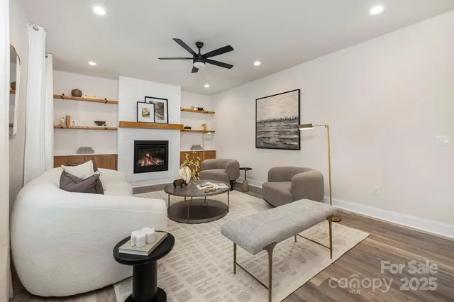 $749,000 | 16321 Riverpointe Drive, Charlotte, NC 28278