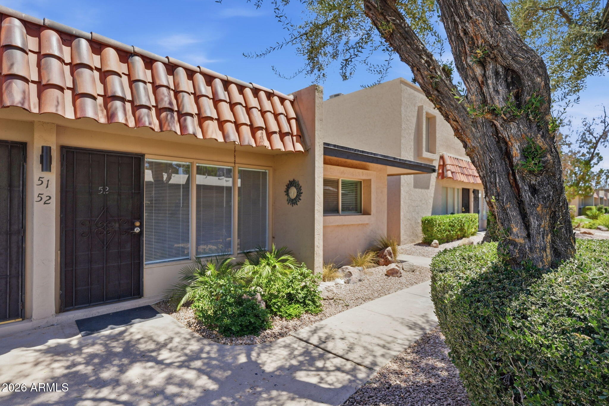 1320 East Bethany Home Road, Unit 52 Phoenix, AZ 85014 - Photo 3 of 44