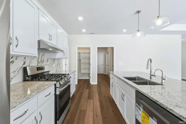 $429,910 | 3202 East Rock Way, Winona Lake, IN 46590