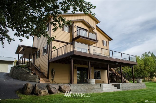 7688 Stonecrest Road Northeast Moses Lake, WA 98837 - Photo 1 of 25 Gallery Image 1