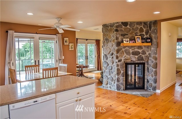 7688 Stonecrest Road Northeast Moses Lake, WA 98837 - Photo 8 of 25 Gallery Image 8