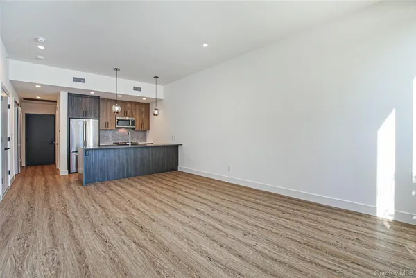 $4,500 | 39 Washington Avenue, Unit 205, Pleasantville, NY 10570