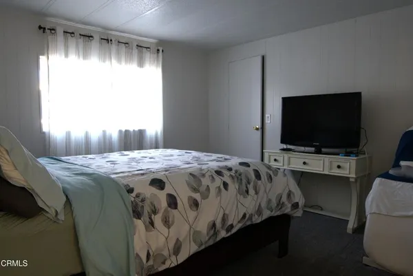 $225,000 | 280 Columbia Place, Unit 48, Oxnard, CA 93033