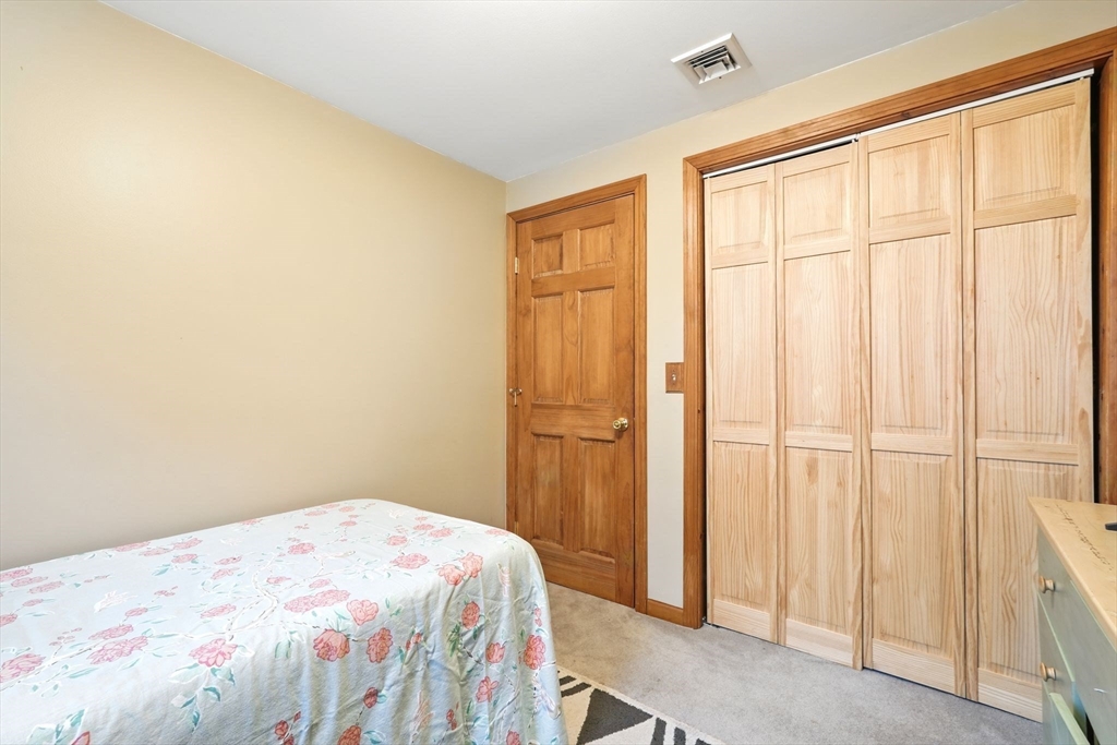100 White Loaf Road Southampton, MA 01073 - Photo 29 of 40 Gallery Image 29