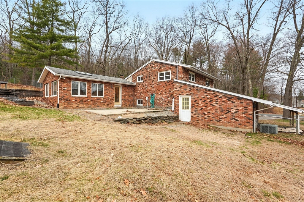100 White Loaf Road Southampton, MA 01073 - Photo 32 of 40 Gallery Image 32