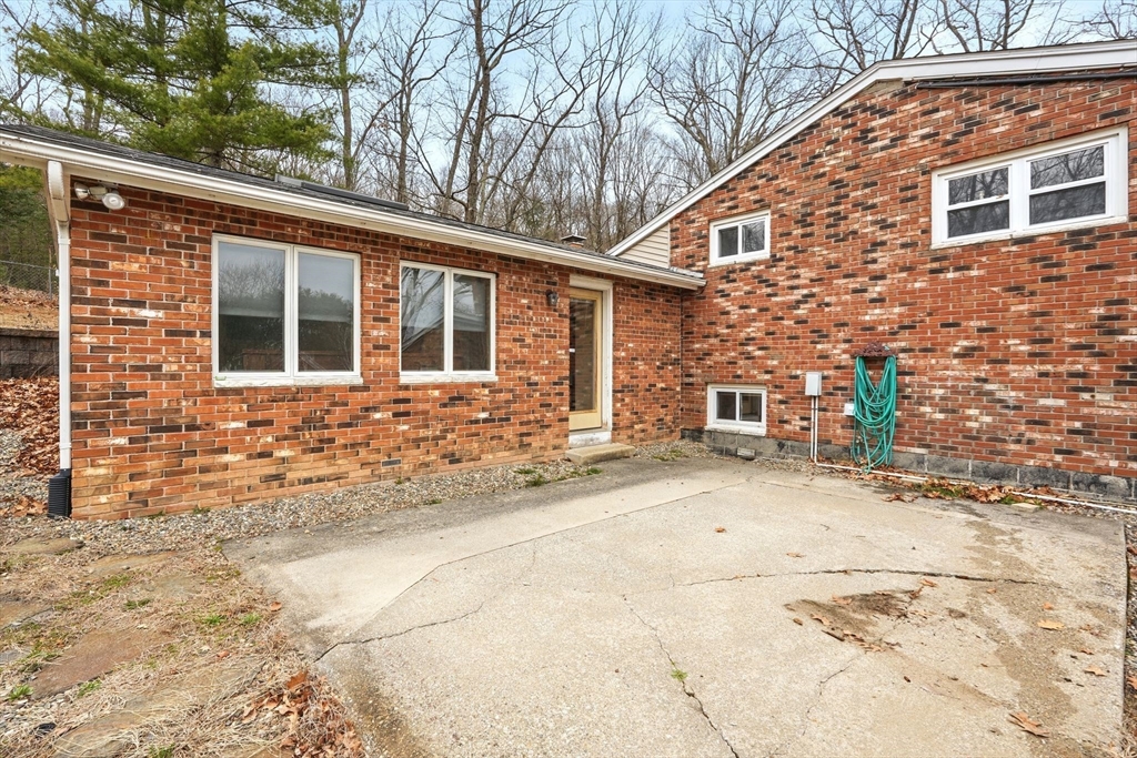 100 White Loaf Road Southampton, MA 01073 - Photo 34 of 40 Gallery Image 34