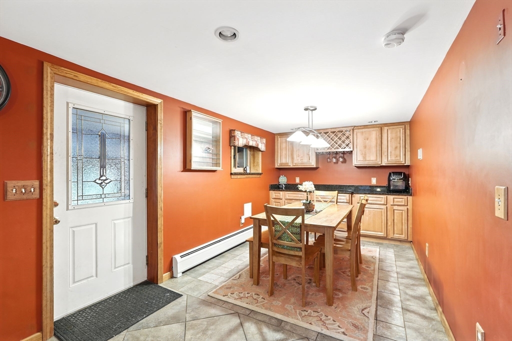 100 White Loaf Road Southampton, MA 01073 - Photo 10 of 40 Gallery Image 10