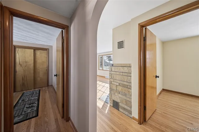 $229,900 | 106 West Dauenhauer Street, Manlius, NY 13057