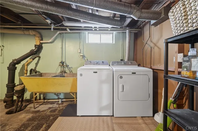 $229,900 | 106 West Dauenhauer Street, Manlius, NY 13057