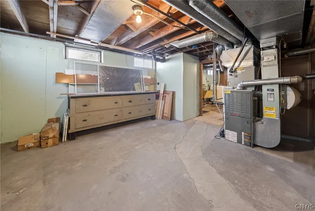 $229,900 | 106 West Dauenhauer Street, Manlius, NY 13057