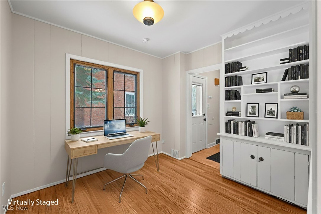 2616 Kerwick Road Cleveland, OH 44118 - Photo 25 of 50 Gallery Image 25