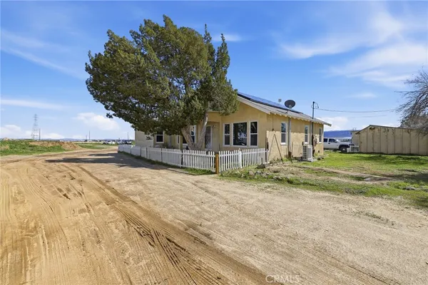 $399,900 | 9200 West Avenue H, Lancaster, CA 93536