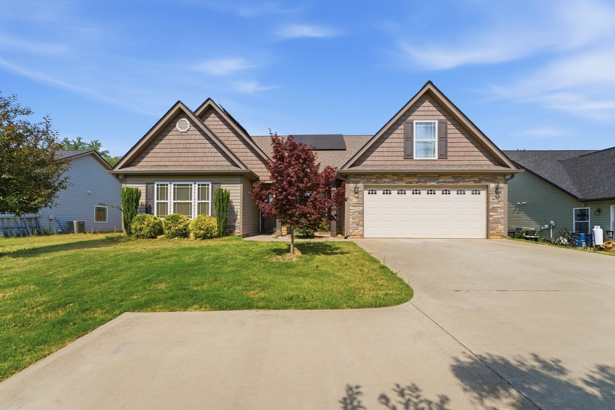 211 Sunward Path Inman, SC 29349 - Photo 1 of 42