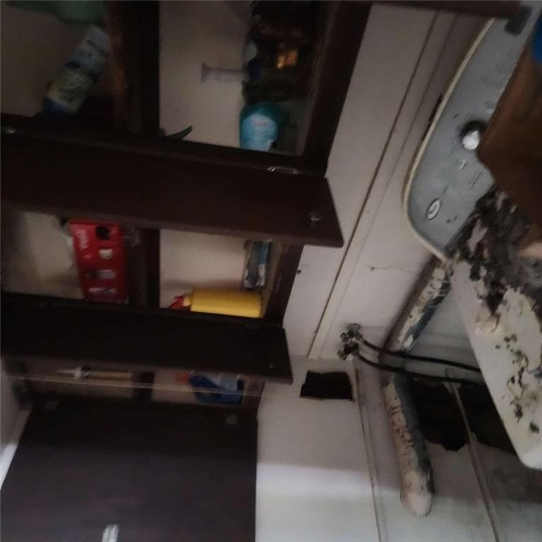 4461 Yates Road College Park, GA 30337 - Photo 8 of 19 a bathroom with a toilet