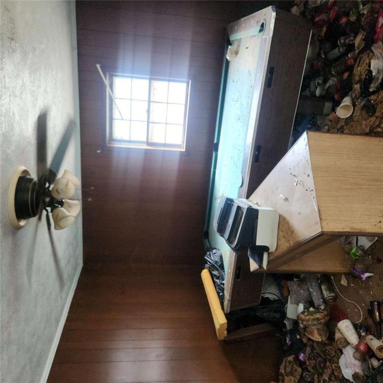 4461 Yates Road College Park, GA 30337 - Photo 10 of 19 a room with water heater and a stove