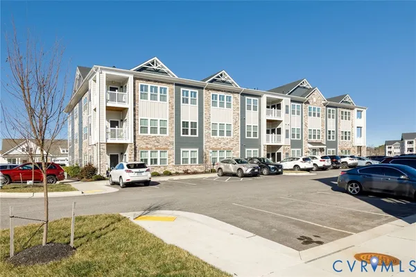 $289,950 | 6645 Citory Way, Unit 106, Moseley, VA 23120