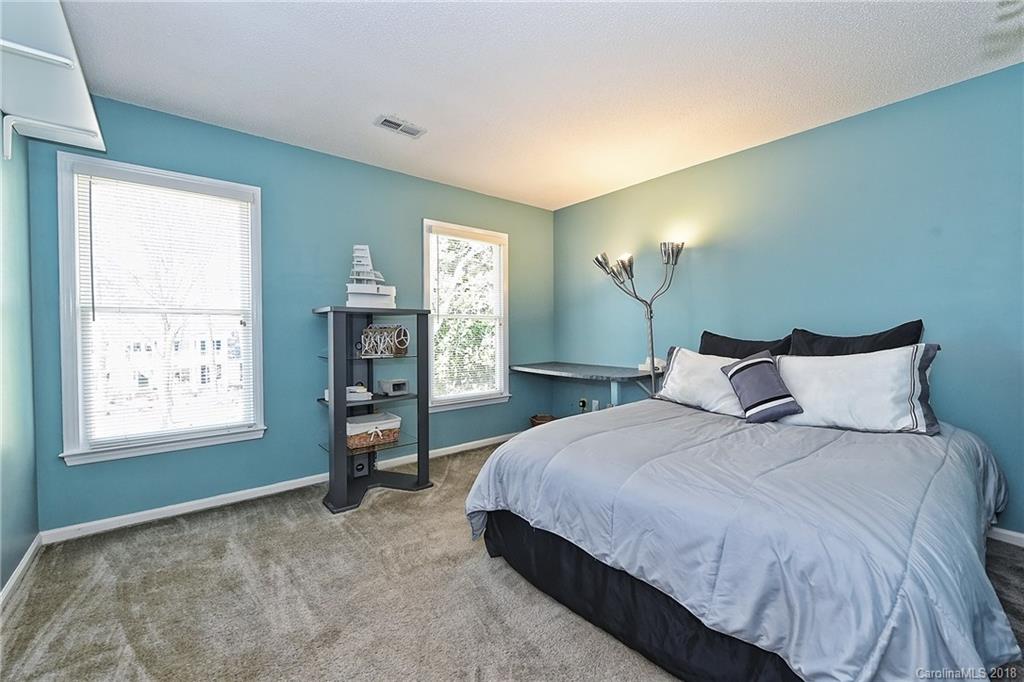 6216 Dovefield Road Charlotte, NC 28277 - Photo 18 of 27 Gallery Image 18