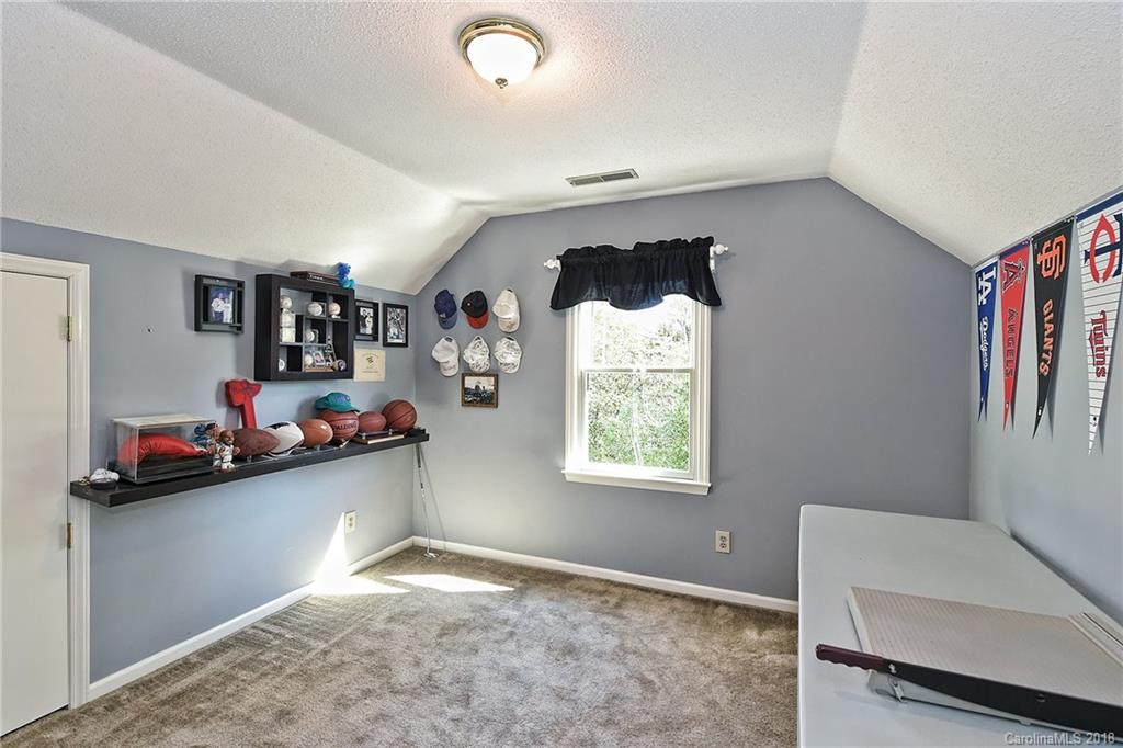 6216 Dovefield Road Charlotte, NC 28277 - Photo 20 of 27 Gallery Image 20