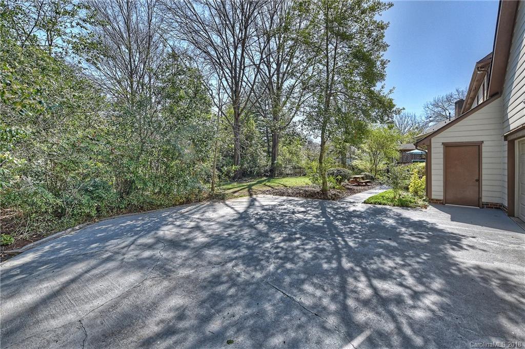 6216 Dovefield Road Charlotte, NC 28277 - Photo 26 of 27 Gallery Image 26