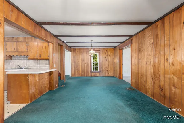 $340,000 | 1170 Indian Lakes Road Northwest, Sparta, MI 49345