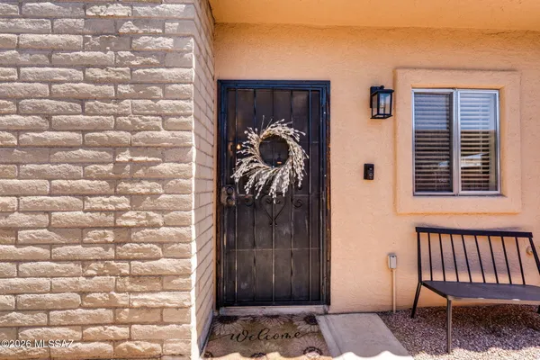 $245,000 | 851 South Pantano Parkway, Tucson, AZ 85710