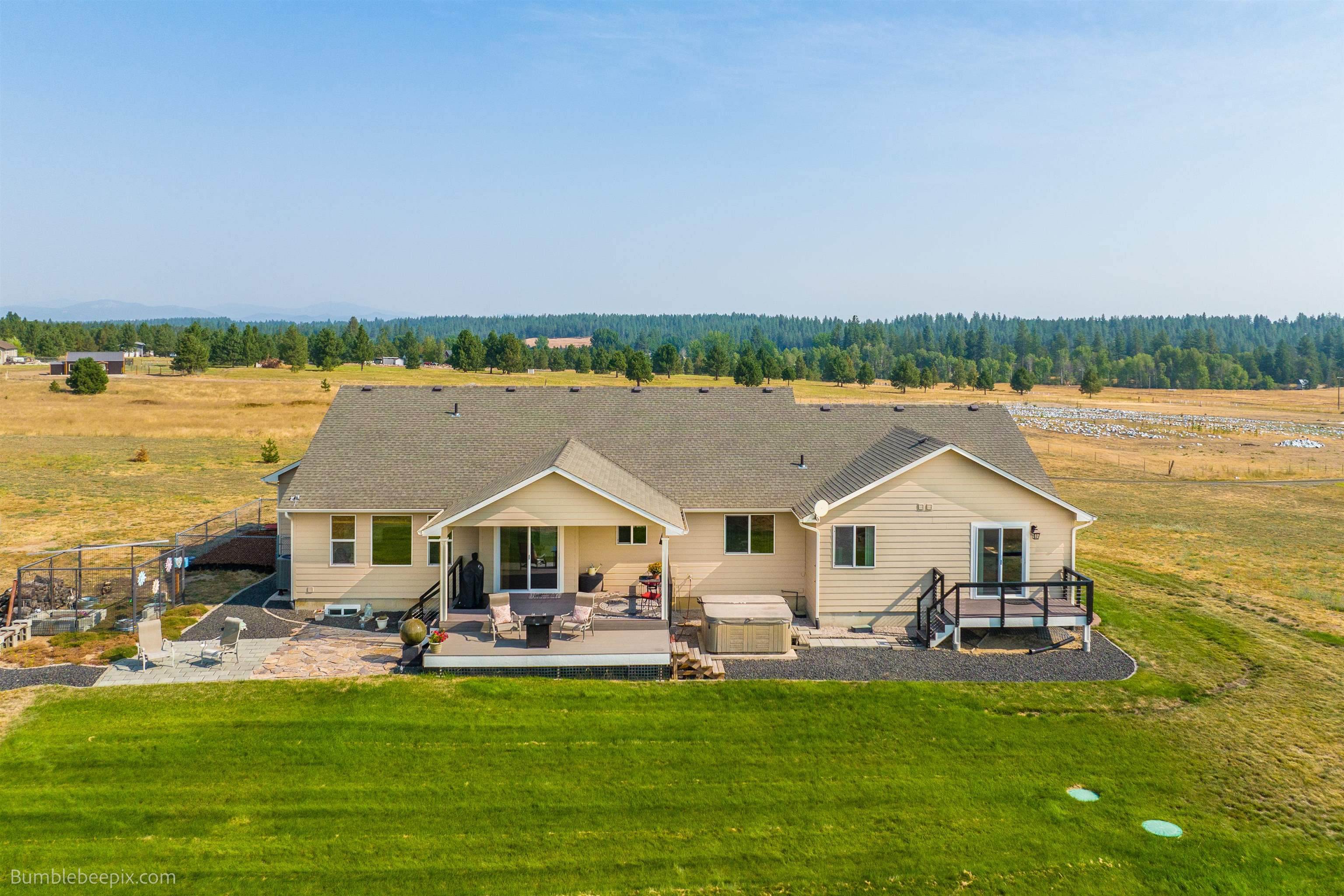 27211 North Monroe Road Deer Park, WA 99006 - Photo 4 of 49 Gallery Image 4