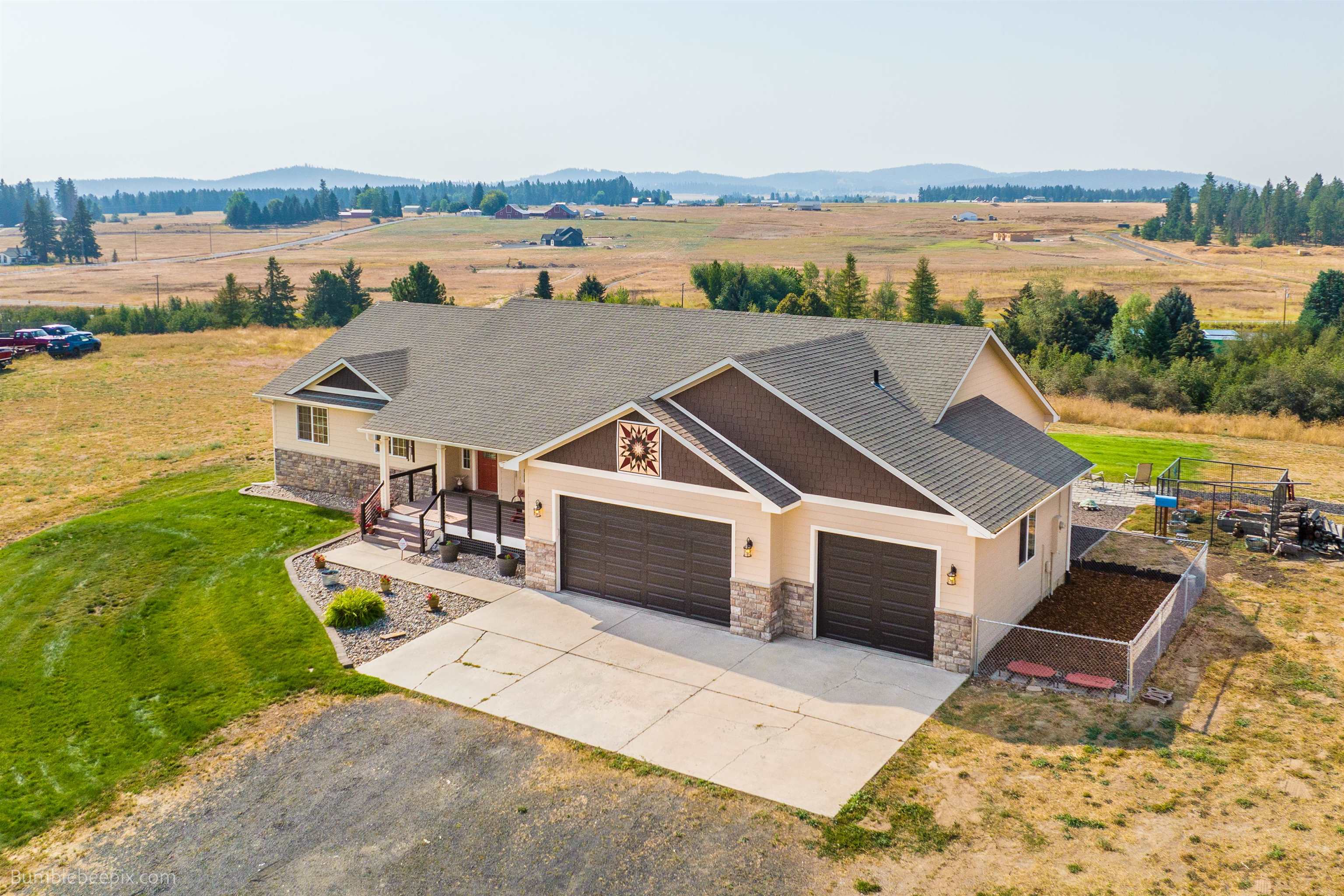 27211 North Monroe Road Deer Park, WA 99006 - Photo 6 of 49 Gallery Image 6